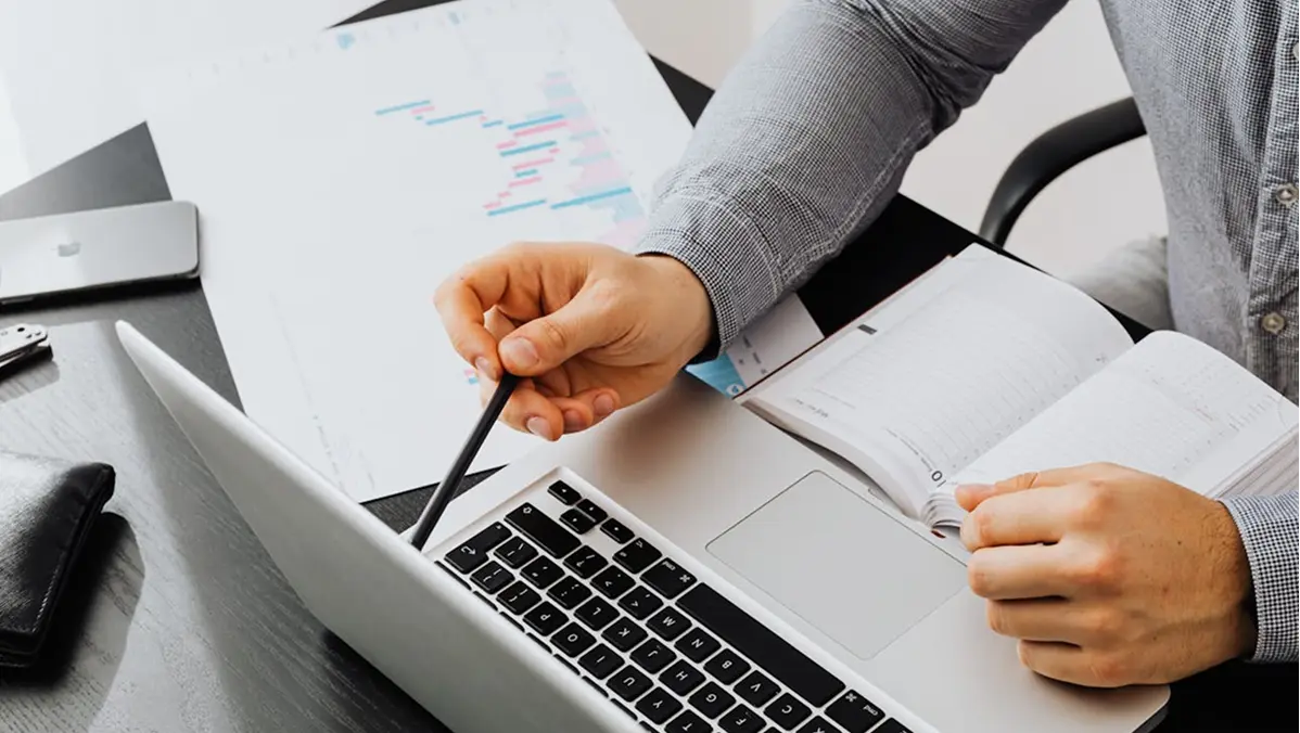 strategija-struktura